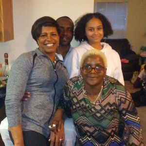 Meet your Posher, Eva